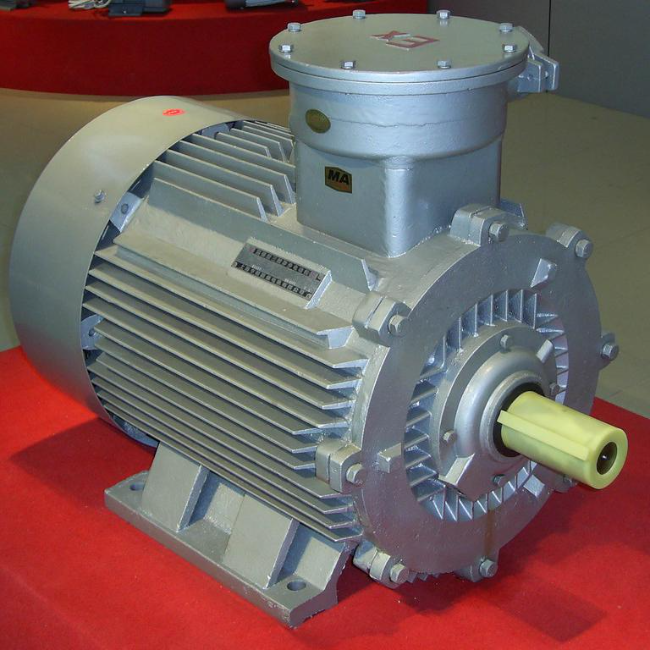 YE2-315L2-4防爆电机45°角实拍